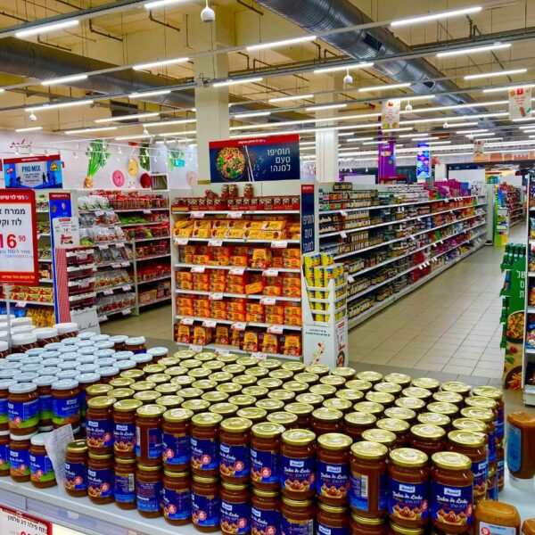 What is the Difference Between Goods and Services?