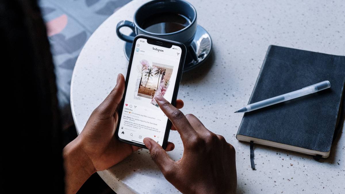 How to Write AI Prompts for Instagram Captions 2 How to Write AI Prompts for Instagram Captions