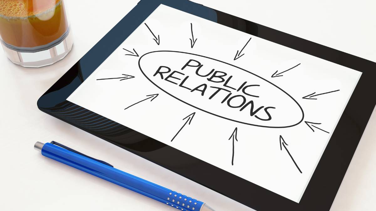 Public Relations in Marketing: Strategy, Role & Best Practices 10 Public Relations in Marketing: Strategy, Role & Best Practices