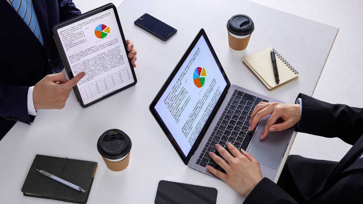 12 Best AI Presentation Maker Tools: Features & How to Use 10 12 Best AI Presentation Maker Tools: Features & How to Use