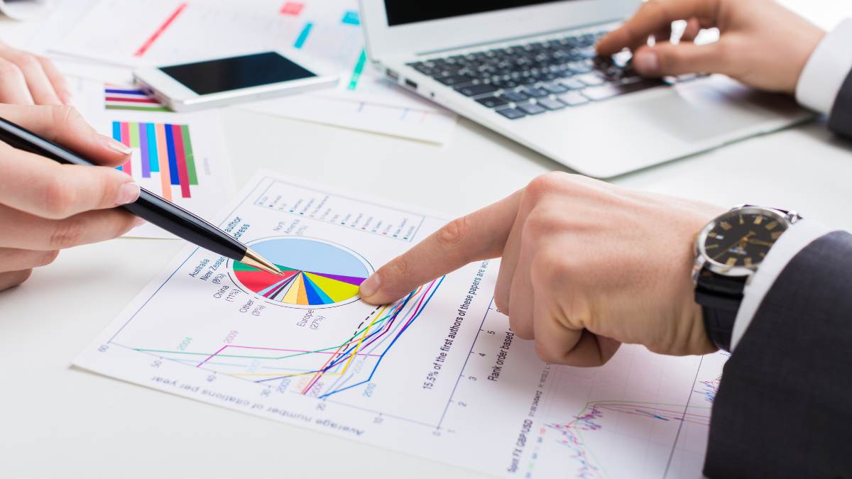Account Based Marketing: What It Is, How It Works, and Why B2B Teams Swear by It 11 Account Based Marketing: What It Is, How It Works, and Why B2B Teams Swear by It