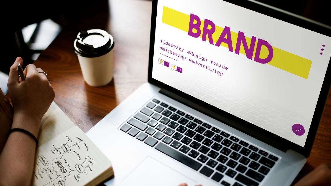 Corporate Brand Management: The Competitive Advantage Most Companies Ignore 1 Corporate Brand Management