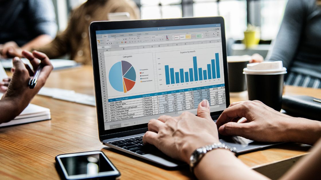 Digital Marketing Analytics: The Complete Guide to Data-Driven Marketing Growth 1 Digital Marketing Analytics: The Complete Guide to Data-Driven Marketing Growth