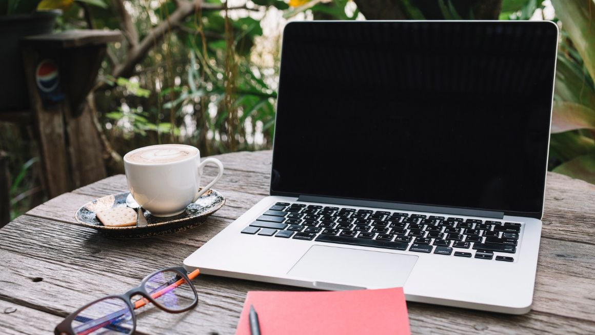 Best Laptops for Remote Work and Travel in 2026 2 Best Laptops for Remote Work and Travel in 2026